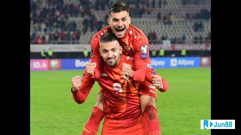 Cầu thủ Bắc Macedonia chuẩn bị cho trận đấu với Liechtenstein